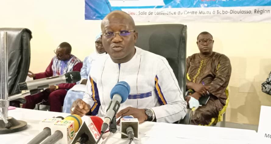 Journées de redevabilité au MEA : Le ministre Nacro se livre à un déballage face à la presse