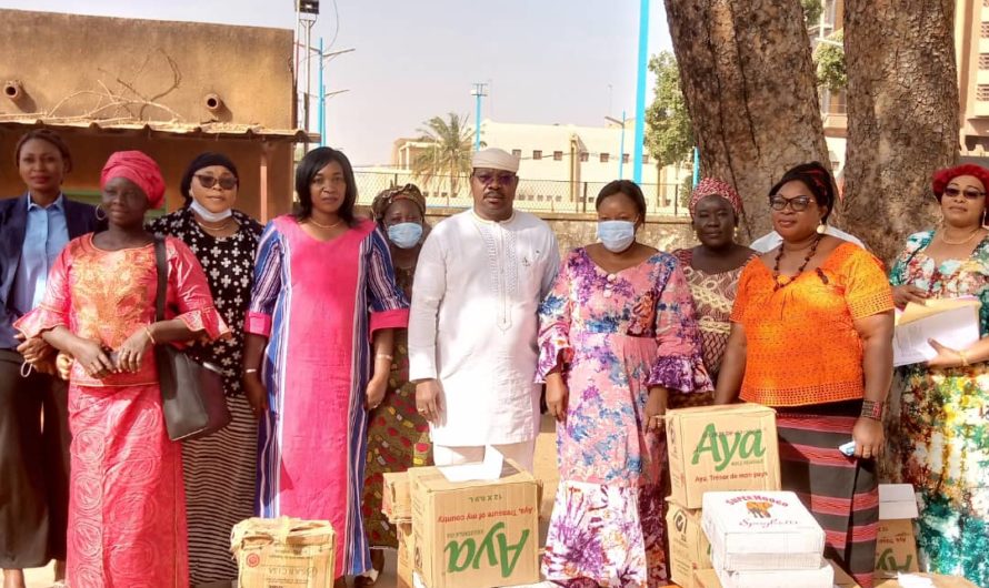 Journée de solidarité : l’association Dembagnouma de Hadja ZAGRÉ devance le père noël