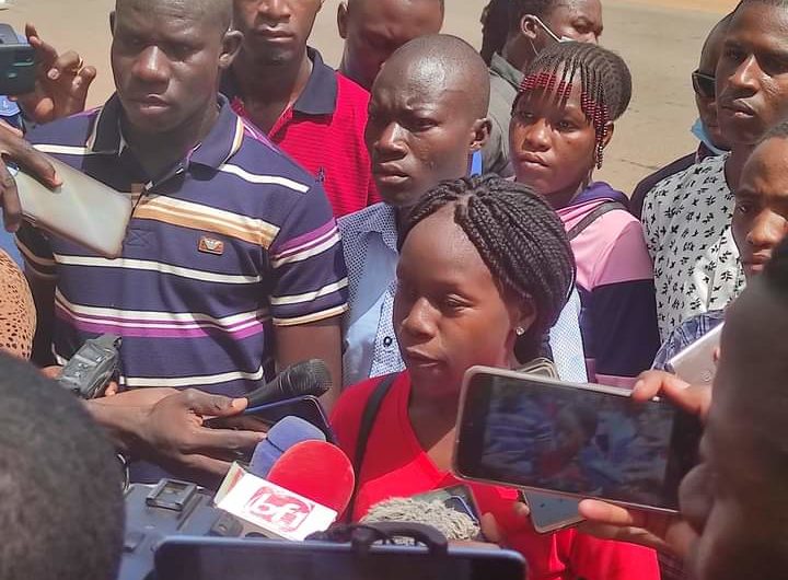 Réforme du FONER : « On ne peut pas prouver aux étudiants qu’il y a un manque de fonds dans le pays », Safiéta Kaboré ,présidente de l’ANEB-Ouaga.