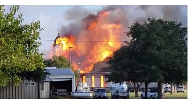 Nigeria: Au moins 50 morts dans l’attaque d’une église: ce qu’il s’est passé