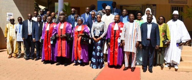 Nouveau secrétariat général du CAMES : Le Ministre d’État Bassolma Bazié à la cérémonie d’installation