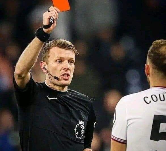 Football : Vers un carton Orange , une nouvelle règle.