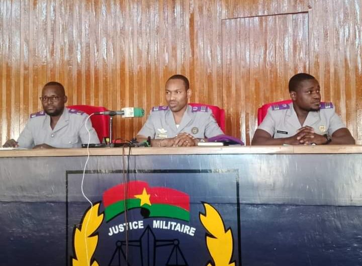 Le lieutenant-colonel Évrard Somda et plusieurs autres officiers accusés de complot contre la sûreté de l&rsquo;État, Tribunal militaire.