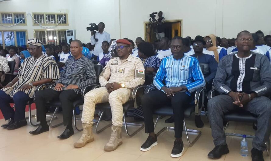 Promotion de l&rsquo;Excellence Scolaire : Les élèves brillants de 2024 invités à l’émission « Cocktail »