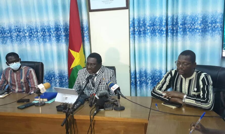 Bilan des examens scolaires 2024 : Le ministre Jacques Sosthène DINGARA conforté